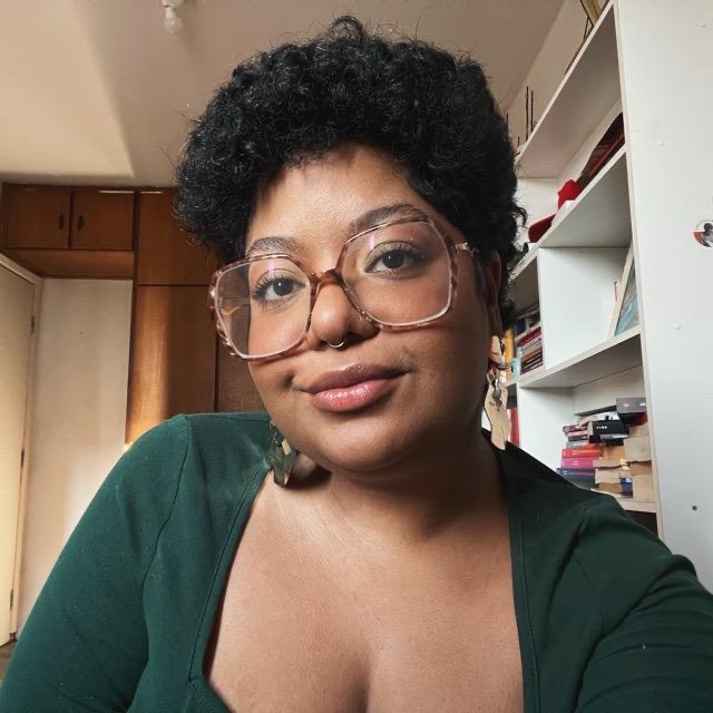 Kézia Silva Castro de Almeida